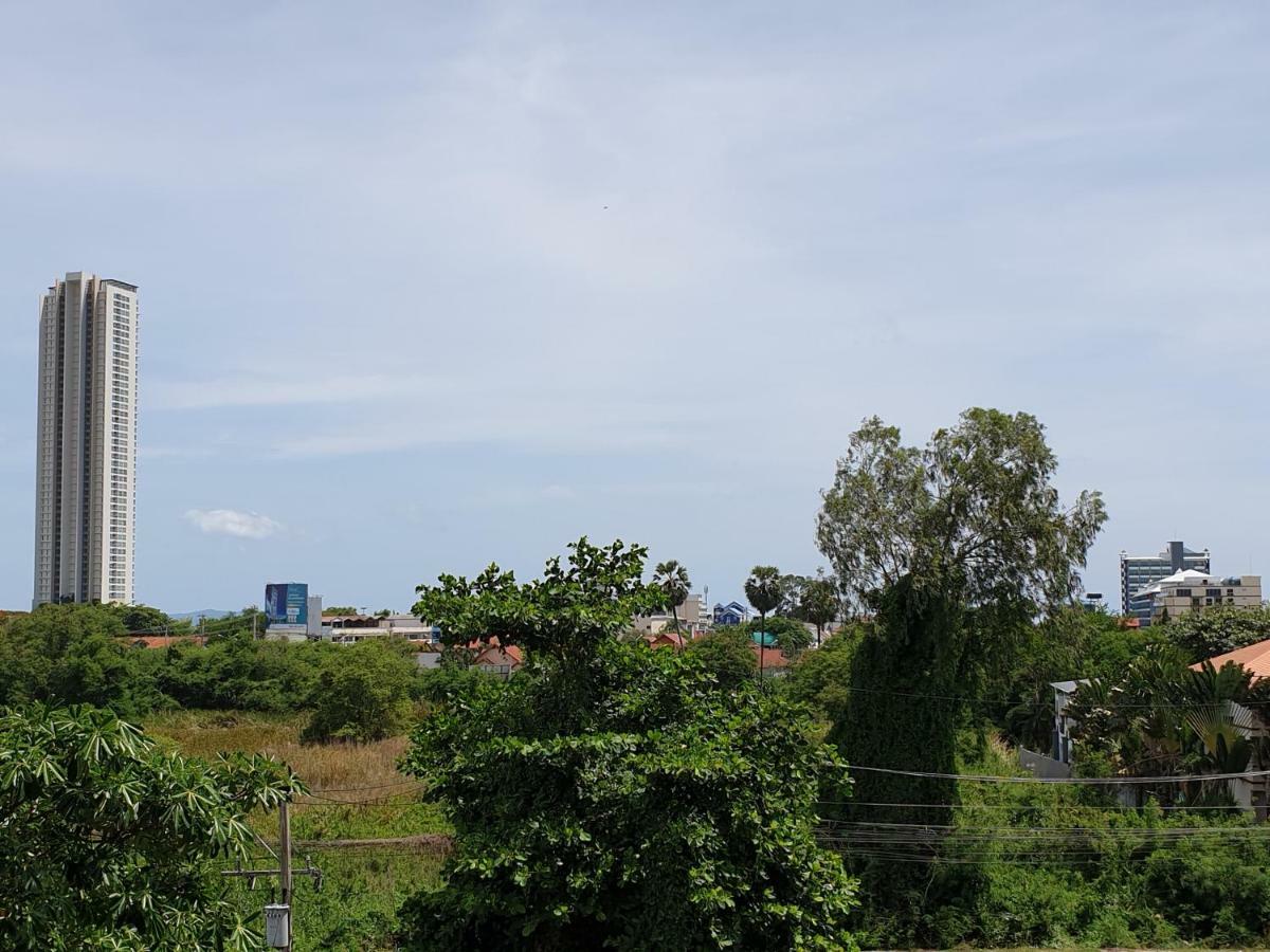 Villa Germania Pattaya Exterior foto